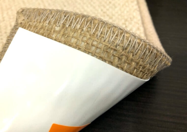 滑り止めシールとカーペット