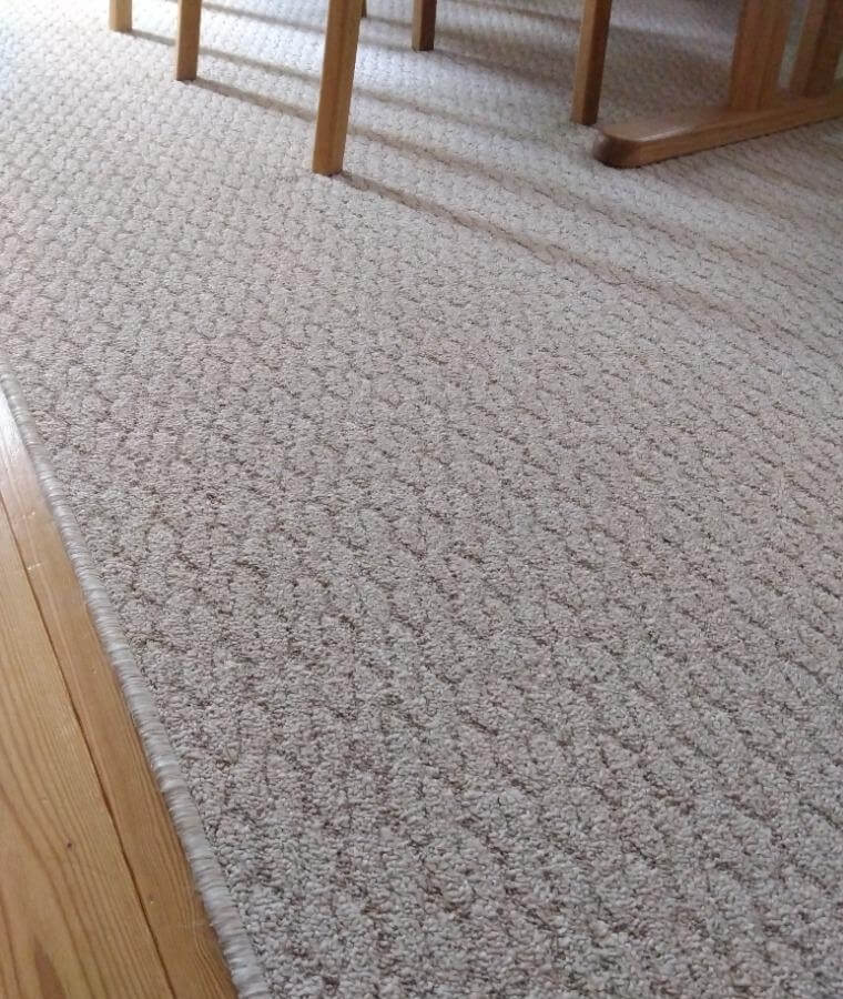 ふみ心地も程よい弾力のカーペット