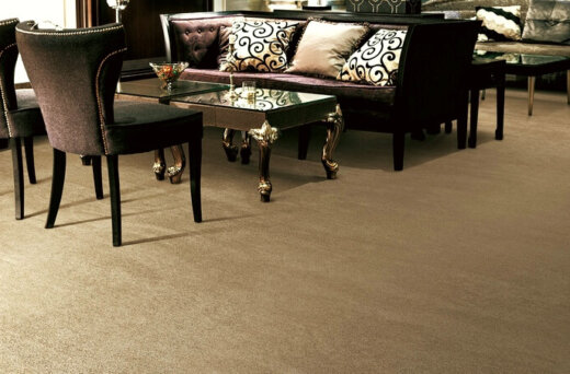 シックな色調のショートシャギー！遊び毛が出にくい防汚カーペット